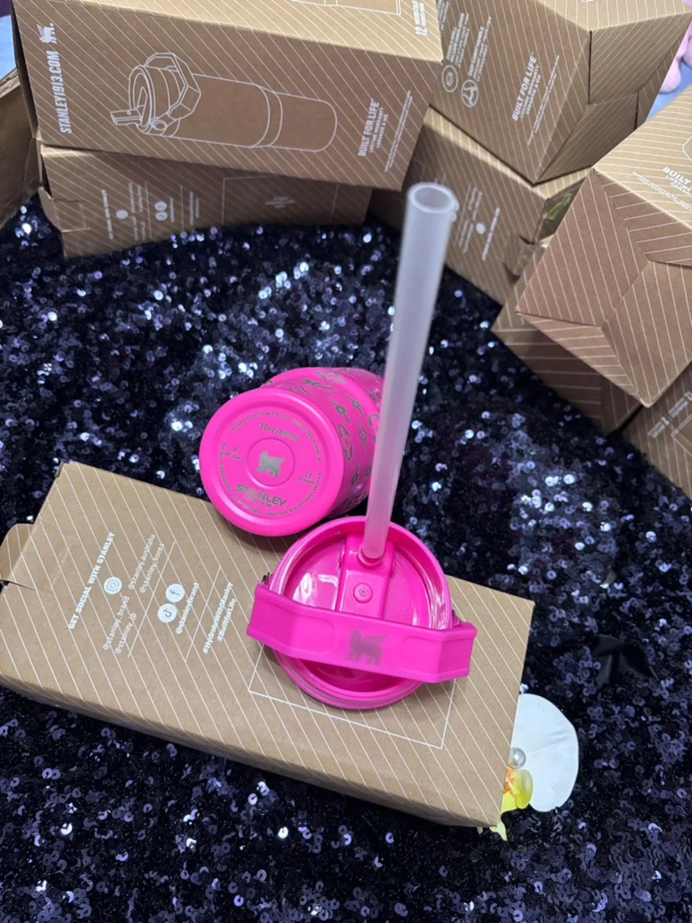 Bundle - Picture 4 of 7